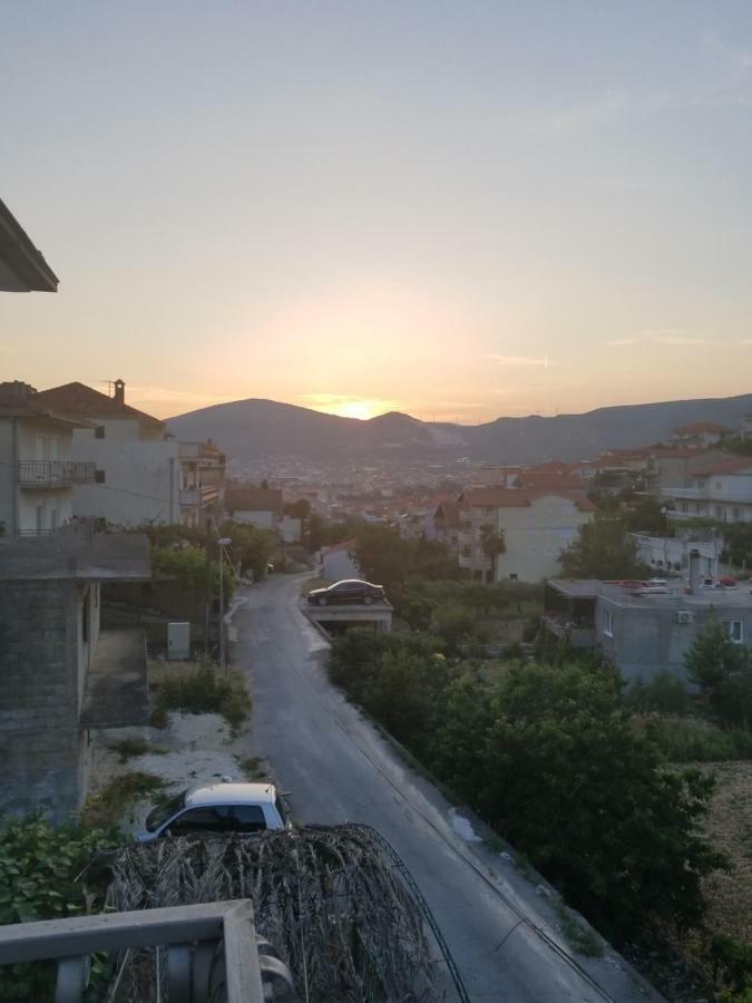 Apartments Luki Trogir Exterior foto